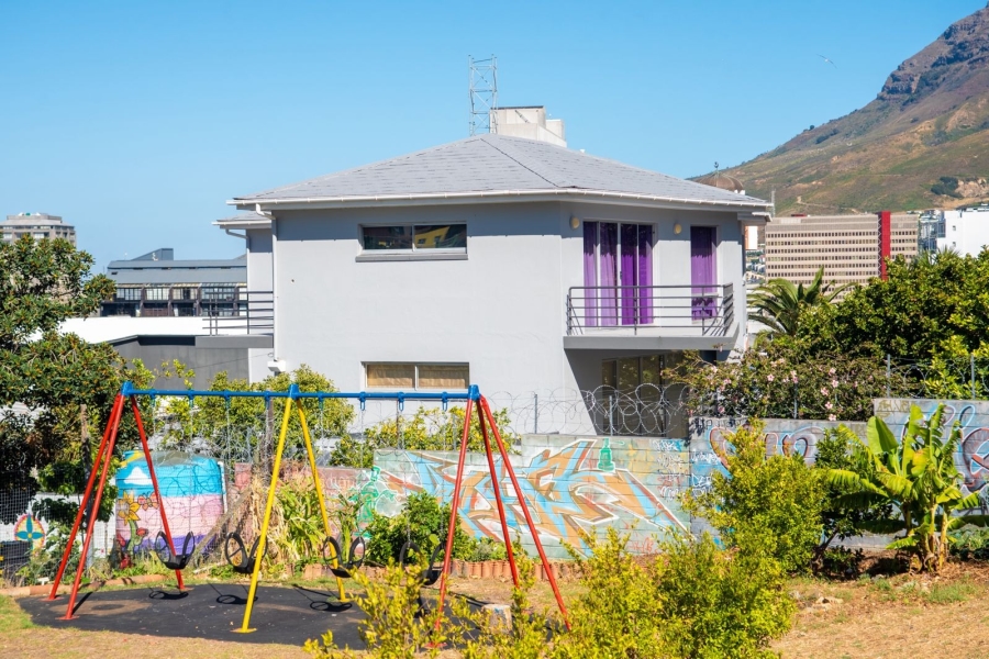 5 Bedroom Property for Sale in Bo Kaap Western Cape